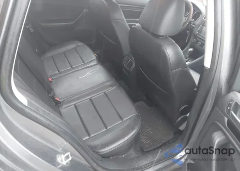 2013 Volkswagen Jetta Sportwagen 2.0L Tdi z USA, uszkodzony, nr VIN 3VWPL7AJ6DM685787